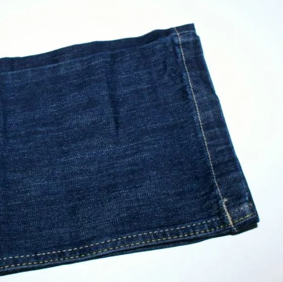 Men's Ripped Jeans- Sizes Available: 30, 32, 34, 36 - Picture 5 of 6